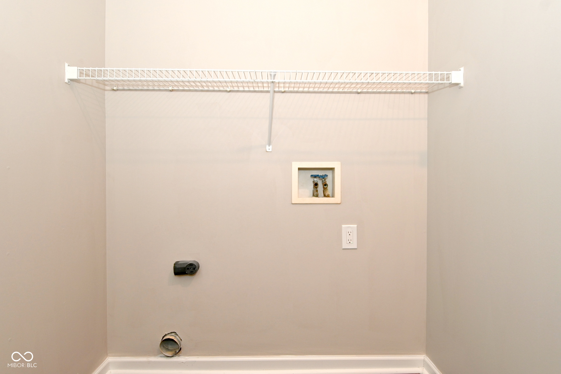 18690 Round Lake Road Noblesville, IN 46060 - Photo 15 of 36