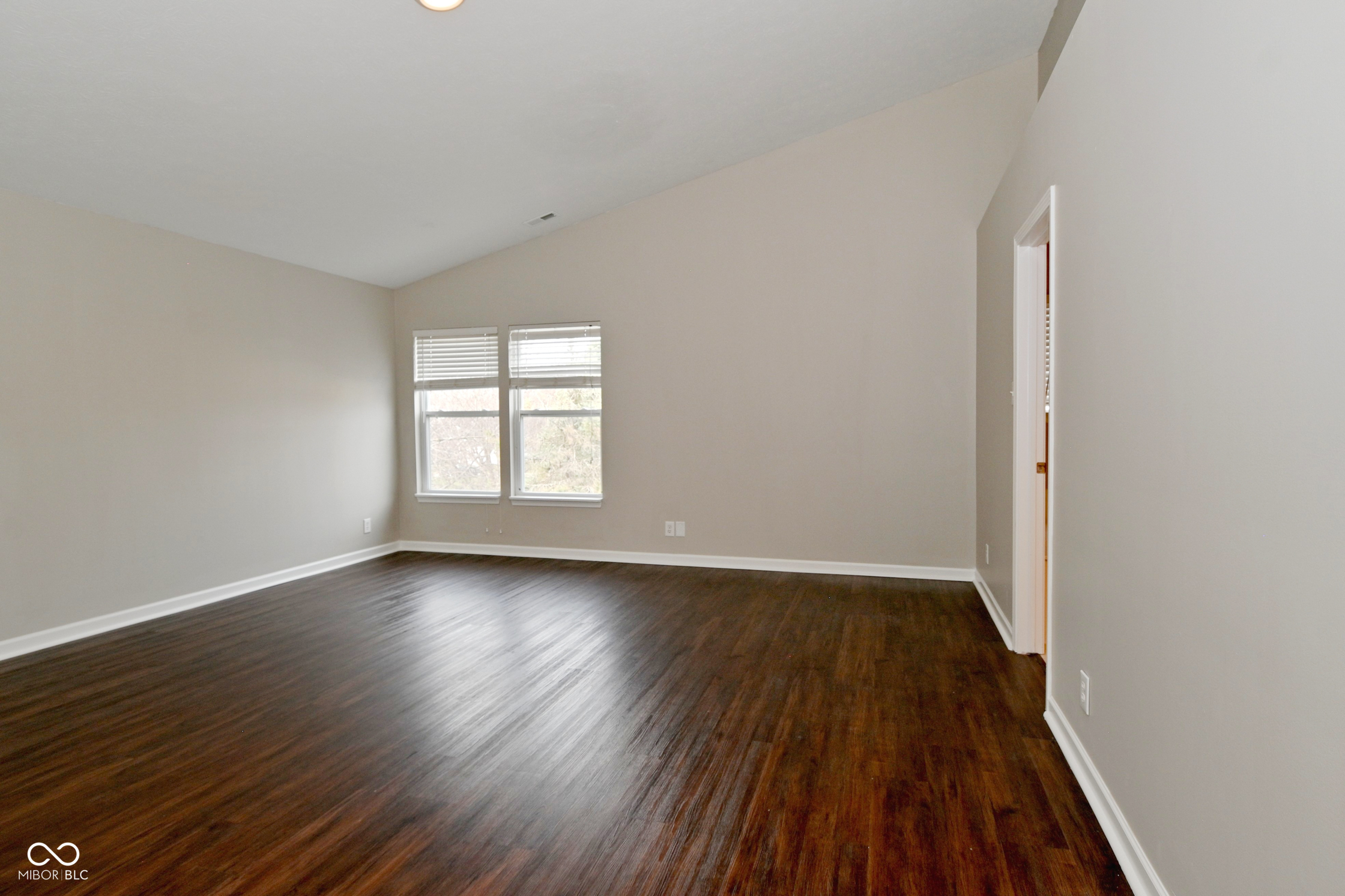 18690 Round Lake Road Noblesville, IN 46060 - Photo 18 of 36