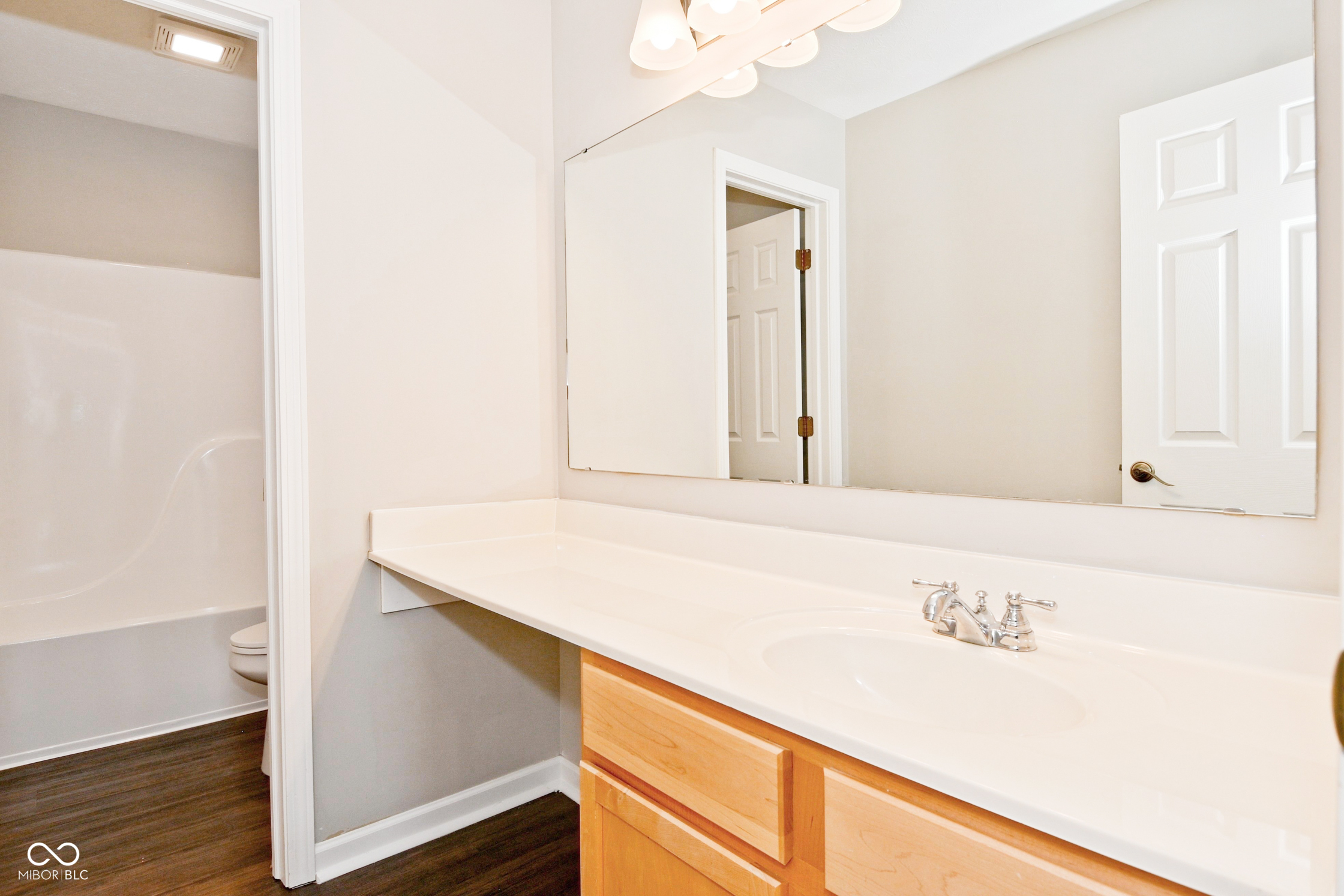 18690 Round Lake Road Noblesville, IN 46060 - Photo 25 of 36