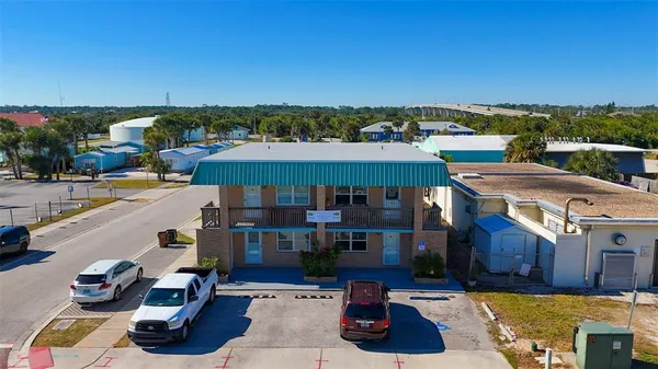 a car parked in front of a building
