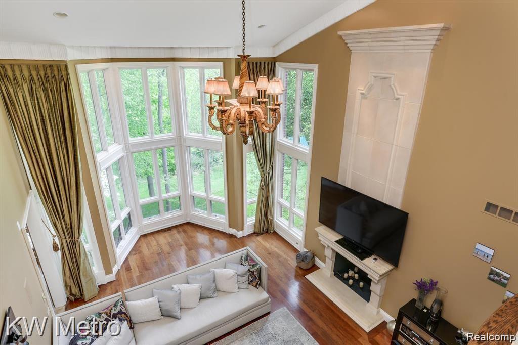 4640 Wind Ridge Court Rochester, MI 48306 - Photo 13 of 59