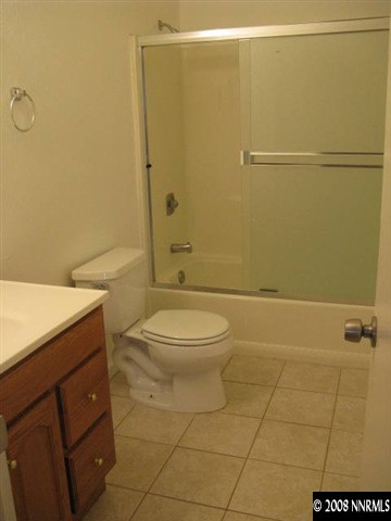 11575 Mistletoe Street Reno, NV 89506 - Photo 7 of 9 Photo 7