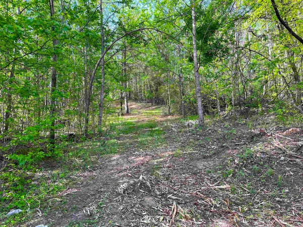 $100,000 | 900 Tramel Road, Batesville, MS 38606