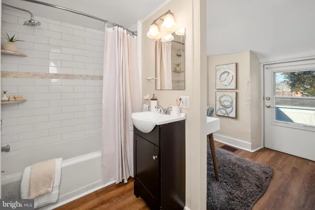 $349,900 | 39 West Durham Street, Philadelphia, PA 19119