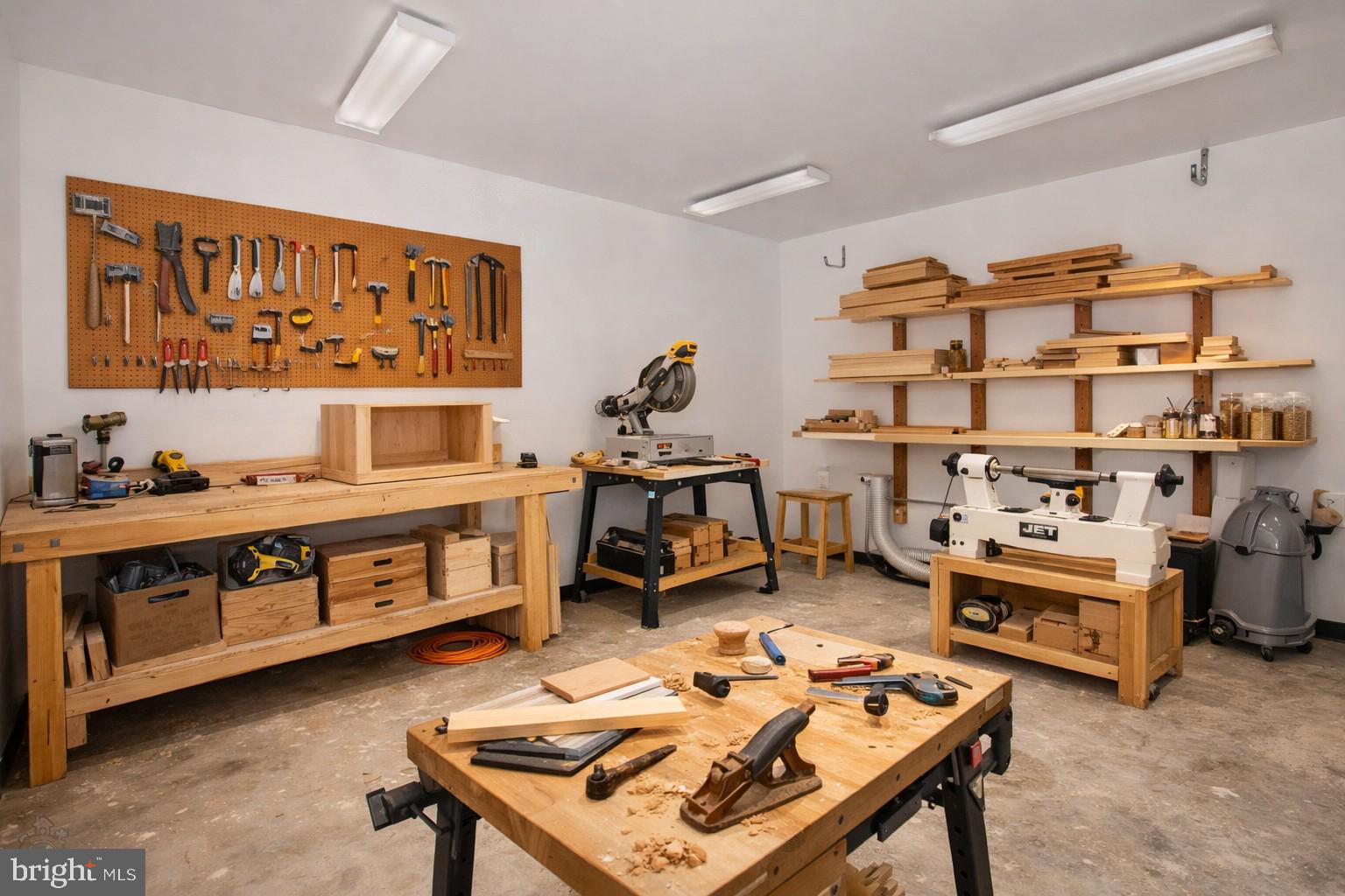 39 West Durham Street Philadelphia, PA 19119 - Photo 30 of 36 Wood shop. Virtually staged.