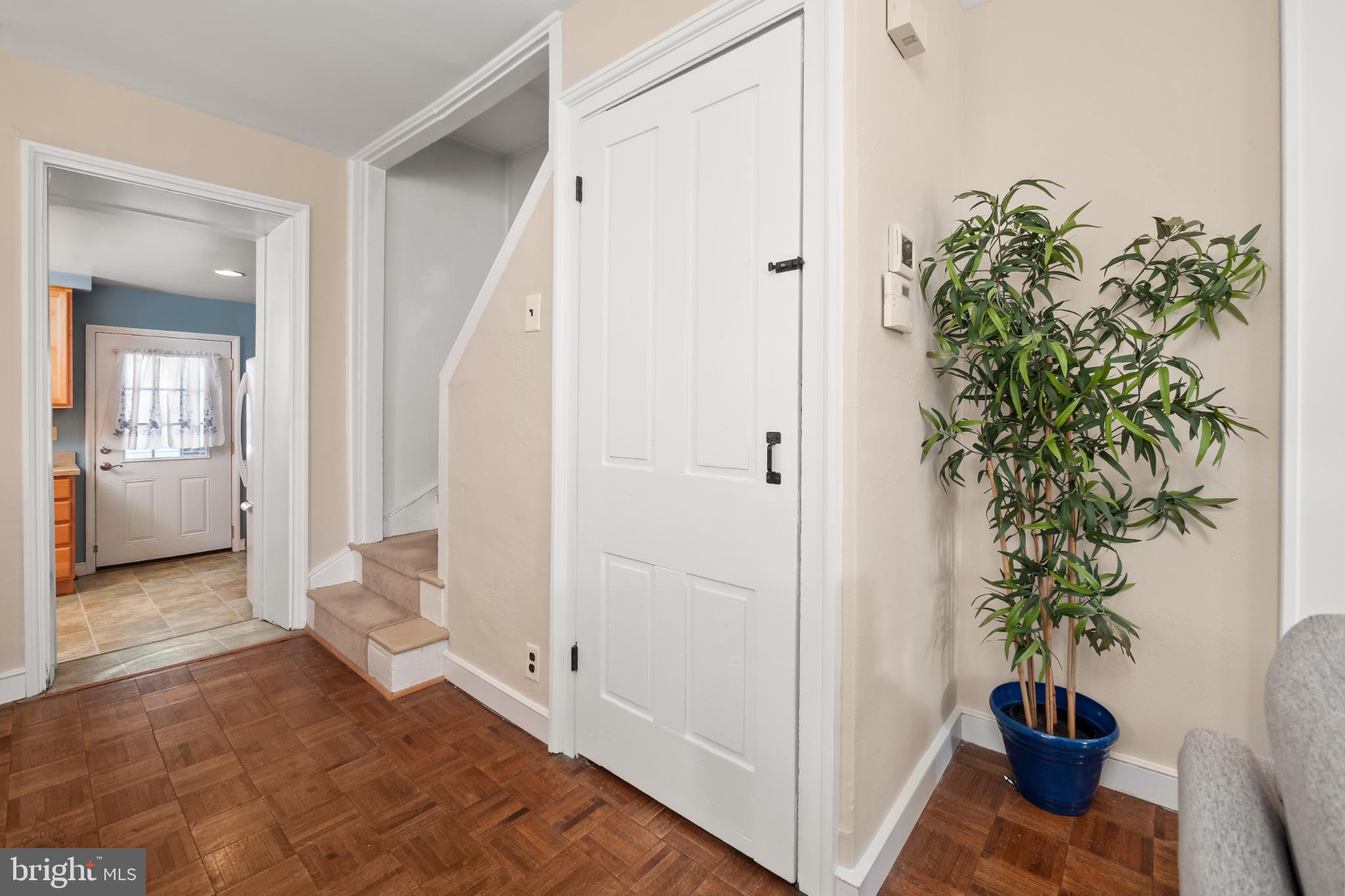 39 West Durham Street Philadelphia, PA 19119 - Photo 8 of 36