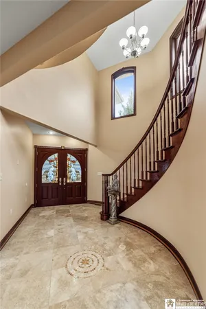 $874,900 | 9 Ryan Place, Pomfret, NY 14063