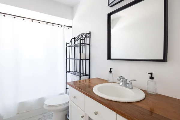 $25,000 | 41 Clinton Street, East Hampton, NY 11937