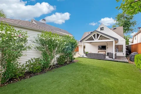 $985,000 | 6135 Belmont Avenue, Dallas, TX 75214