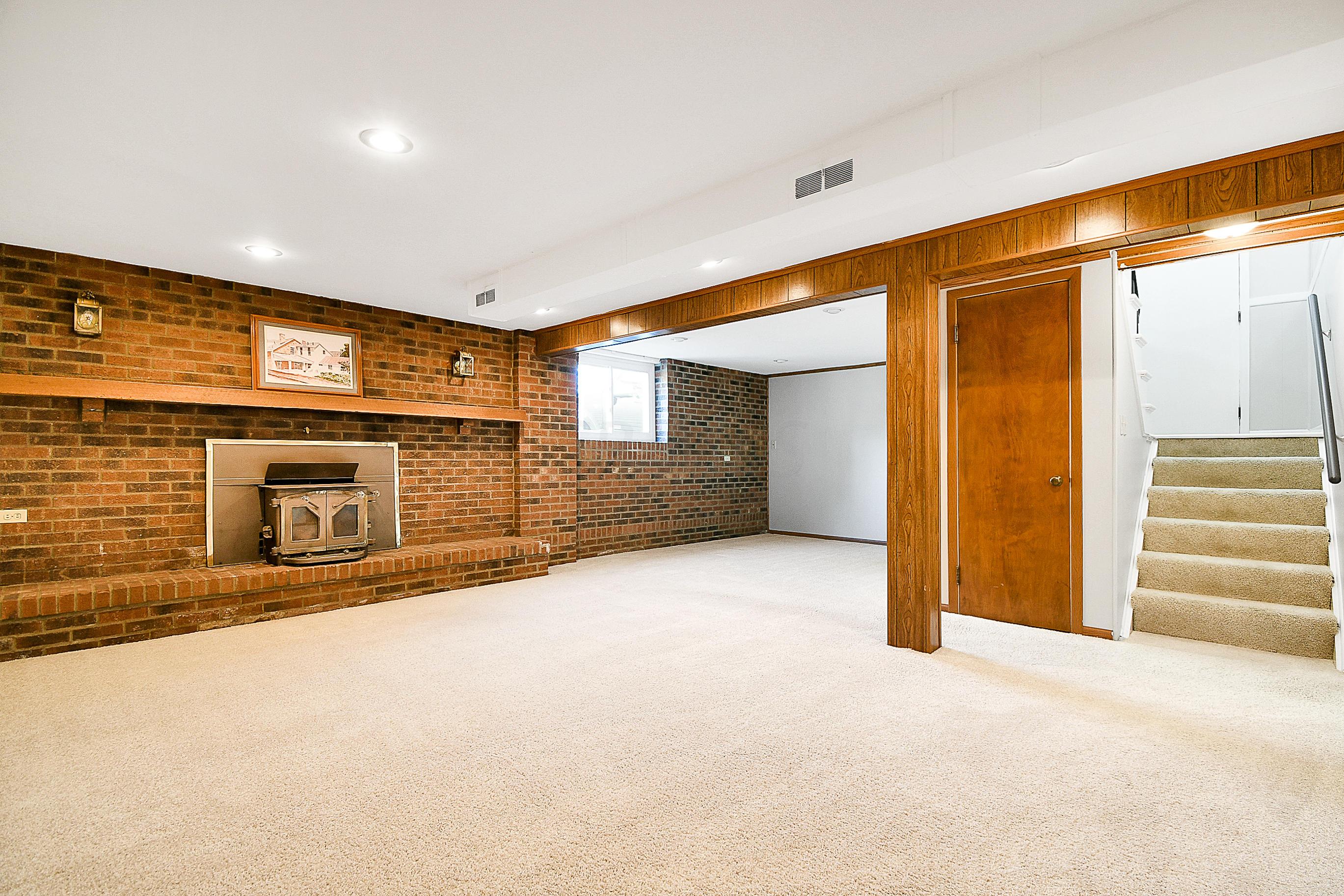203 Lincolnshire Road Columbus, OH 43230 - Photo 21 of 35