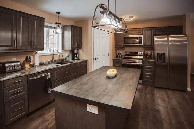 $398,000 | 33798 Twin Oaks Trail, Motley, MN 56466