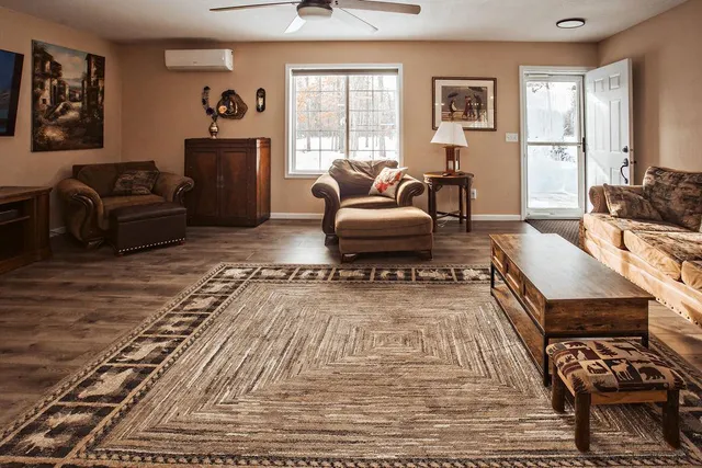 $398,000 | 33798 Twin Oaks Trail, Motley, MN 56466