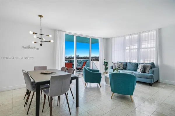 $4,850 | 5101 Collins Avenue, Unit 11B, Miami Beach, FL 33140