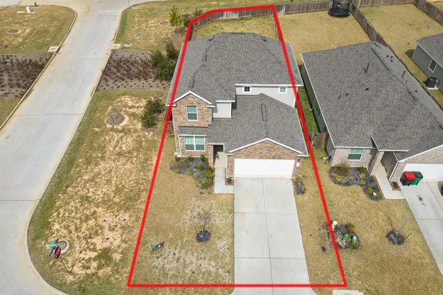 $2,100 | 16635 Olivewood Lane, Conroe, TX 77302