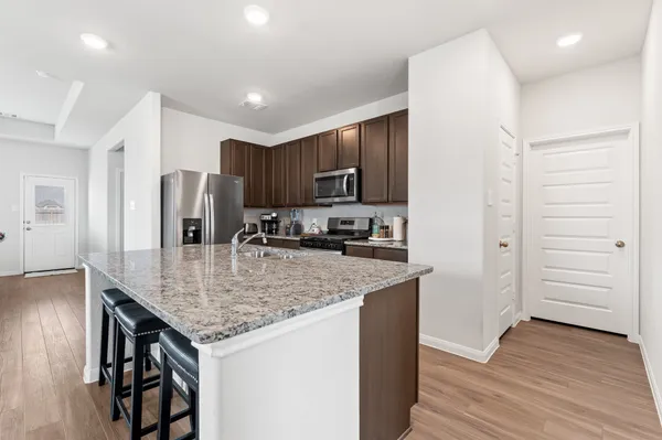 $2,100 | 16635 Olivewood Lane, Conroe, TX 77302