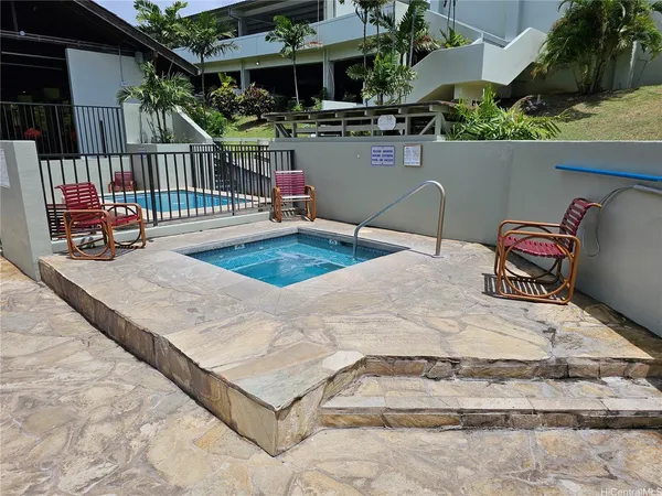 $2,400 | 98-402 Koauka Loop, Unit 1604, Aiea, HI 96701