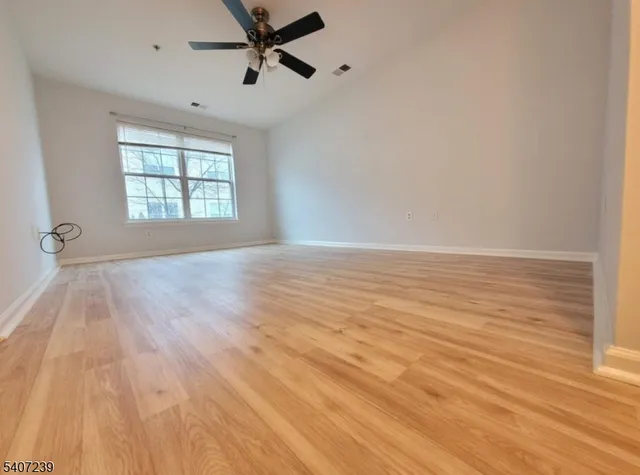 $2,700 | 113 Lionheart Lane, Unit 113, West Deptford, NJ 08086