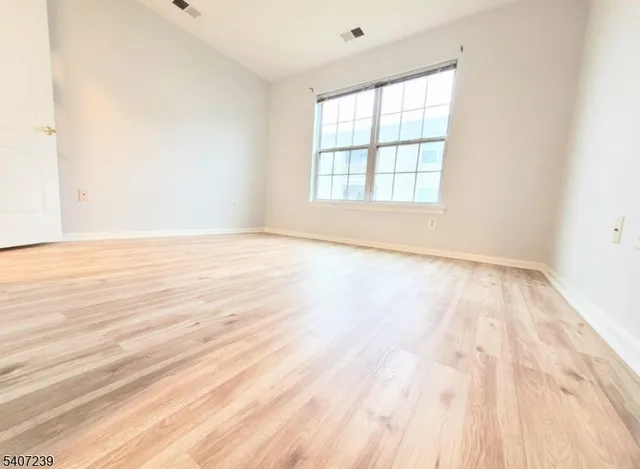 $2,700 | 113 Lionheart Lane, Unit 113, West Deptford, NJ 08086