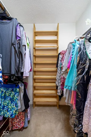 $315,000 | 7721 Hollow Ridge Circle, Indianapolis, IN 46256