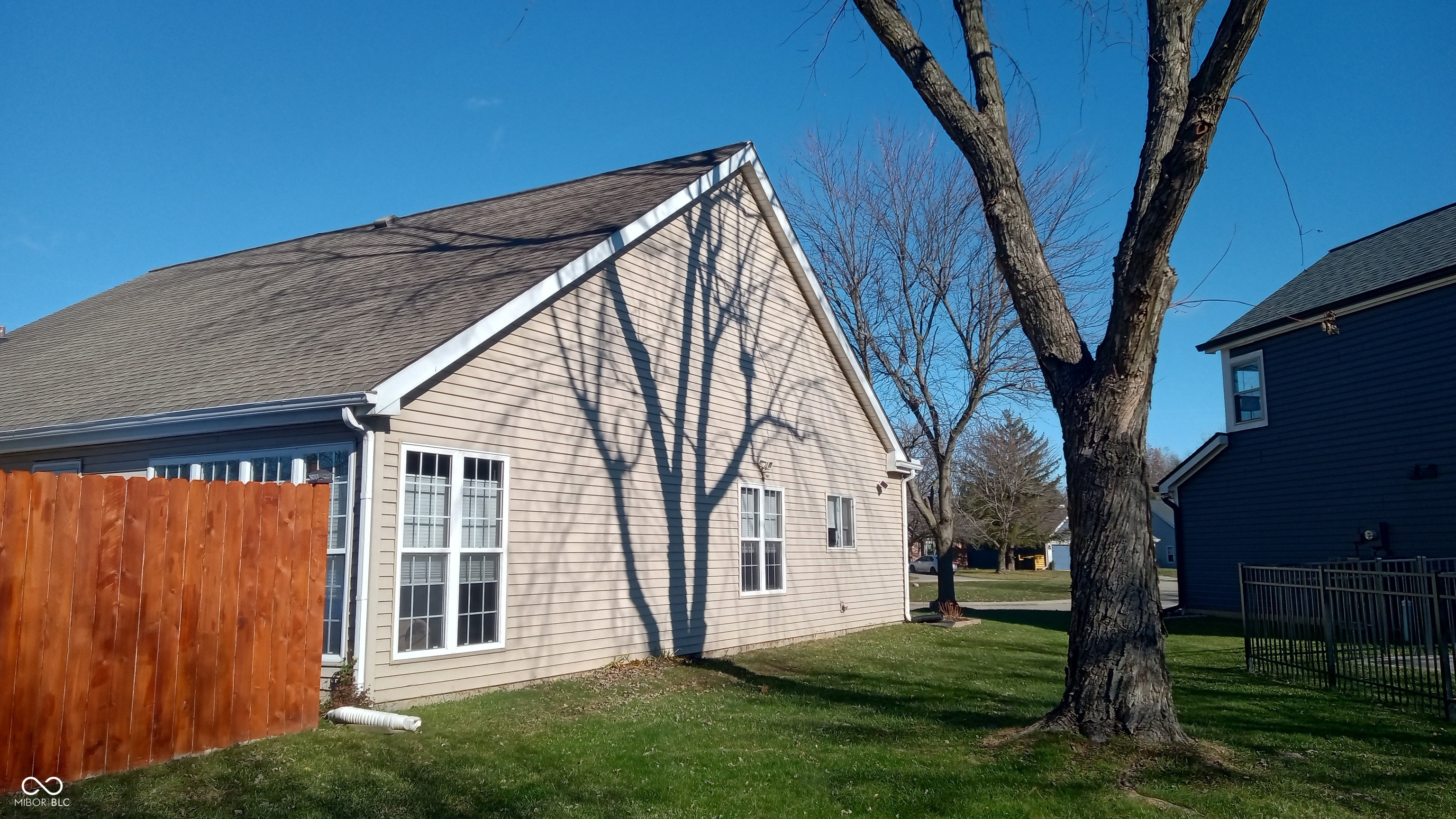 7721 Hollow Ridge Circle Indianapolis, IN 46256 - Photo 28 of 34