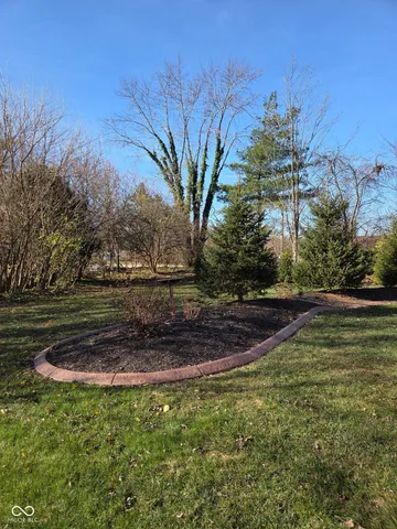 $315,000 | 7721 Hollow Ridge Circle, Indianapolis, IN 46256