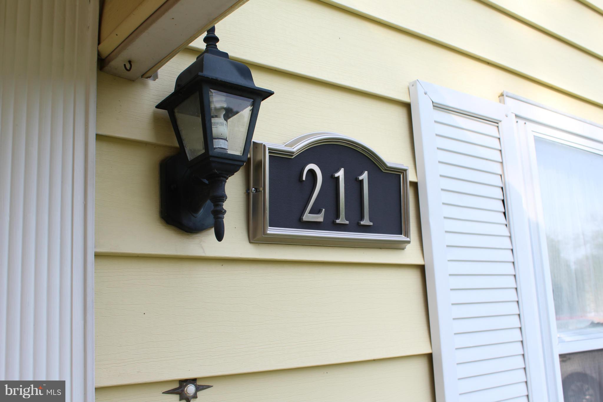 211 West Ash Road Sterling, VA 20164 - Photo 2 of 29 Exterior (General)