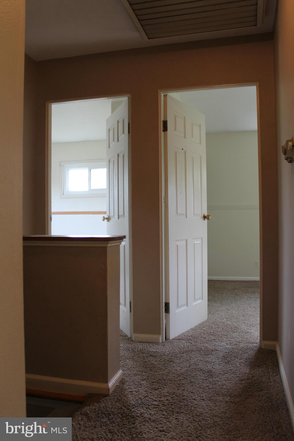 211 West Ash Road Sterling, VA 20164 - Photo 20 of 29 Interior (General)