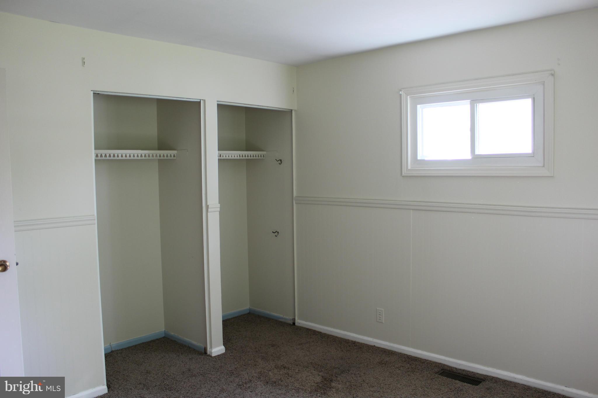 211 West Ash Road Sterling, VA 20164 - Photo 22 of 29 Bedroom