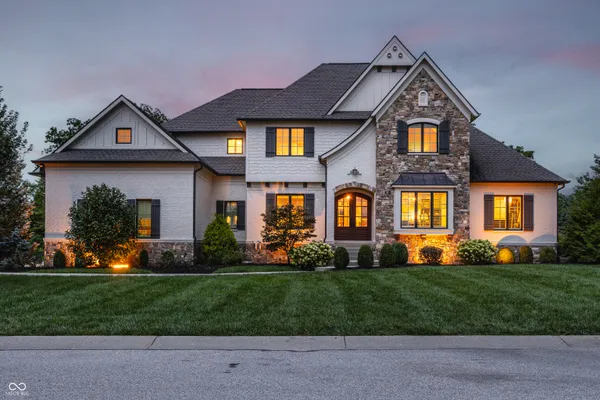 $2,650,000 | 6702 Berkley Court, Zionsville, IN 46077