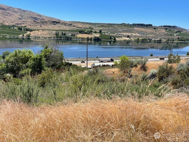 31 Osprey Nest Road Pateros, WA 98846 - Photo 7 of 15