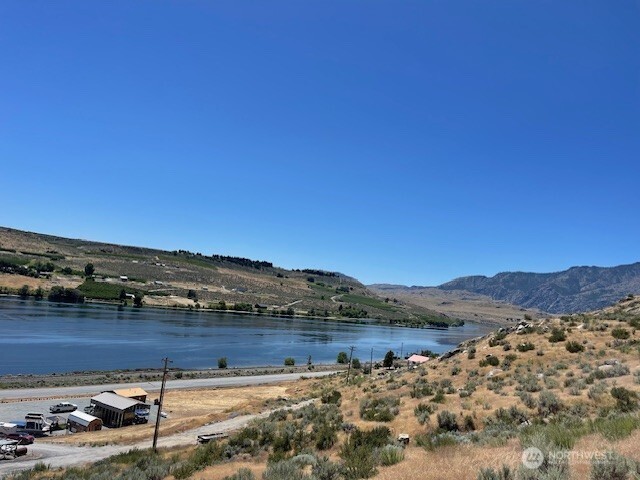 31 Osprey Nest Road Pateros, WA 98846 - Photo 9 of 15