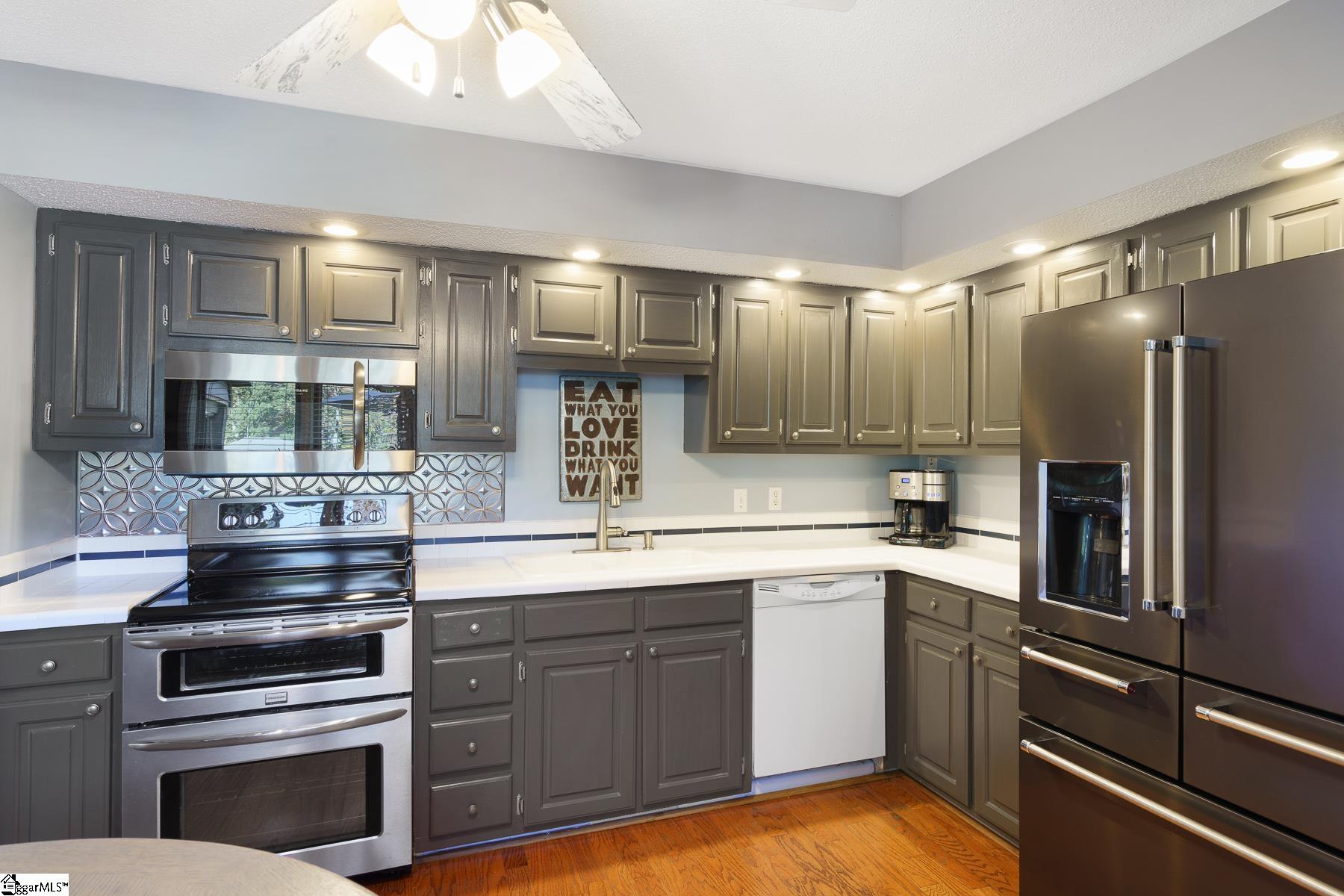 1119 State Park Road Greenville, SC 29609 - Photo 8 of 33 Gallery Image 8