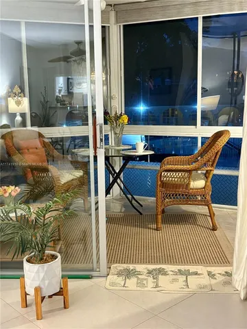 $249,000 | 1040 Southeast 4th Avenue, Unit 231, Deerfield Beach, FL 33441