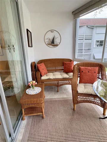 $249,000 | 1040 Southeast 4th Avenue, Unit 231, Deerfield Beach, FL 33441