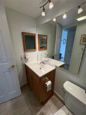 $249,000 | 1040 Southeast 4th Avenue, Unit 231, Deerfield Beach, FL 33441