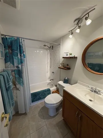 $249,000 | 1040 Southeast 4th Avenue, Unit 231, Deerfield Beach, FL 33441