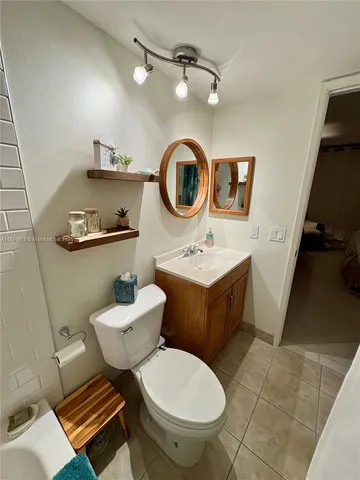 $249,000 | 1040 Southeast 4th Avenue, Unit 231, Deerfield Beach, FL 33441