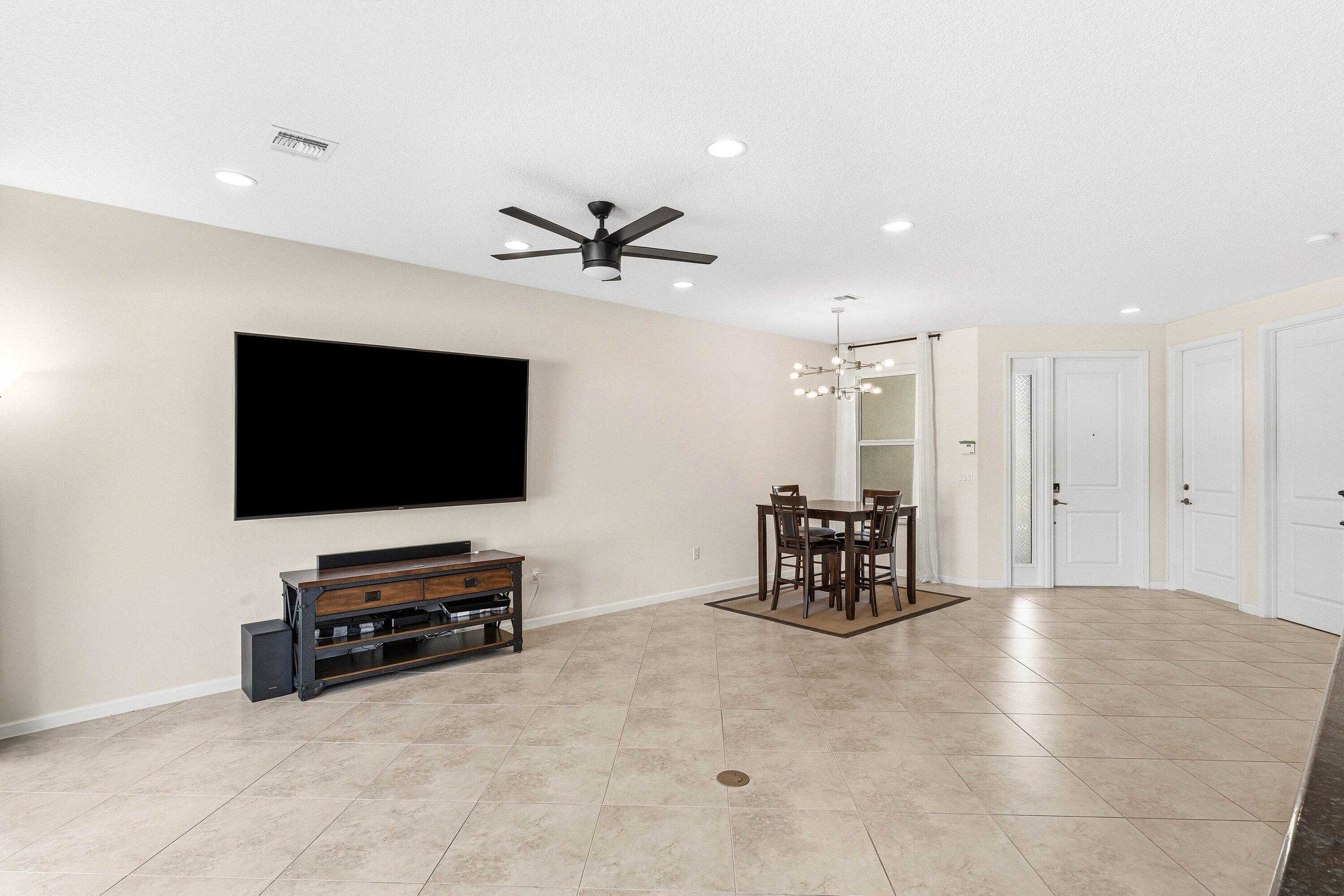 4853 Northwest 16th Terrace Boca Raton, FL 33431 - Photo 7 of 45 009-4853Northwest16thTerrace-BocaRaton-F