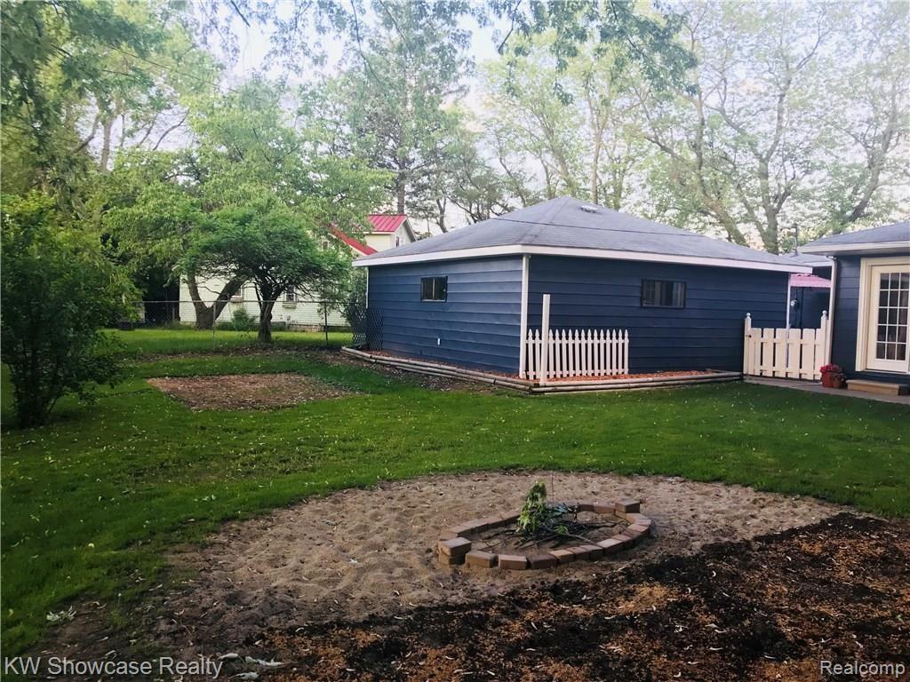 1174 State Road Fenton, MI 48430 - Photo 46 of 55 Gallery Image 46