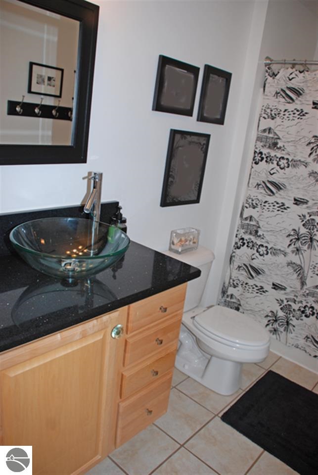 856 Napolean Way Traverse City, MI 49696 - Photo 24 of 29 1780235-23.JPG
