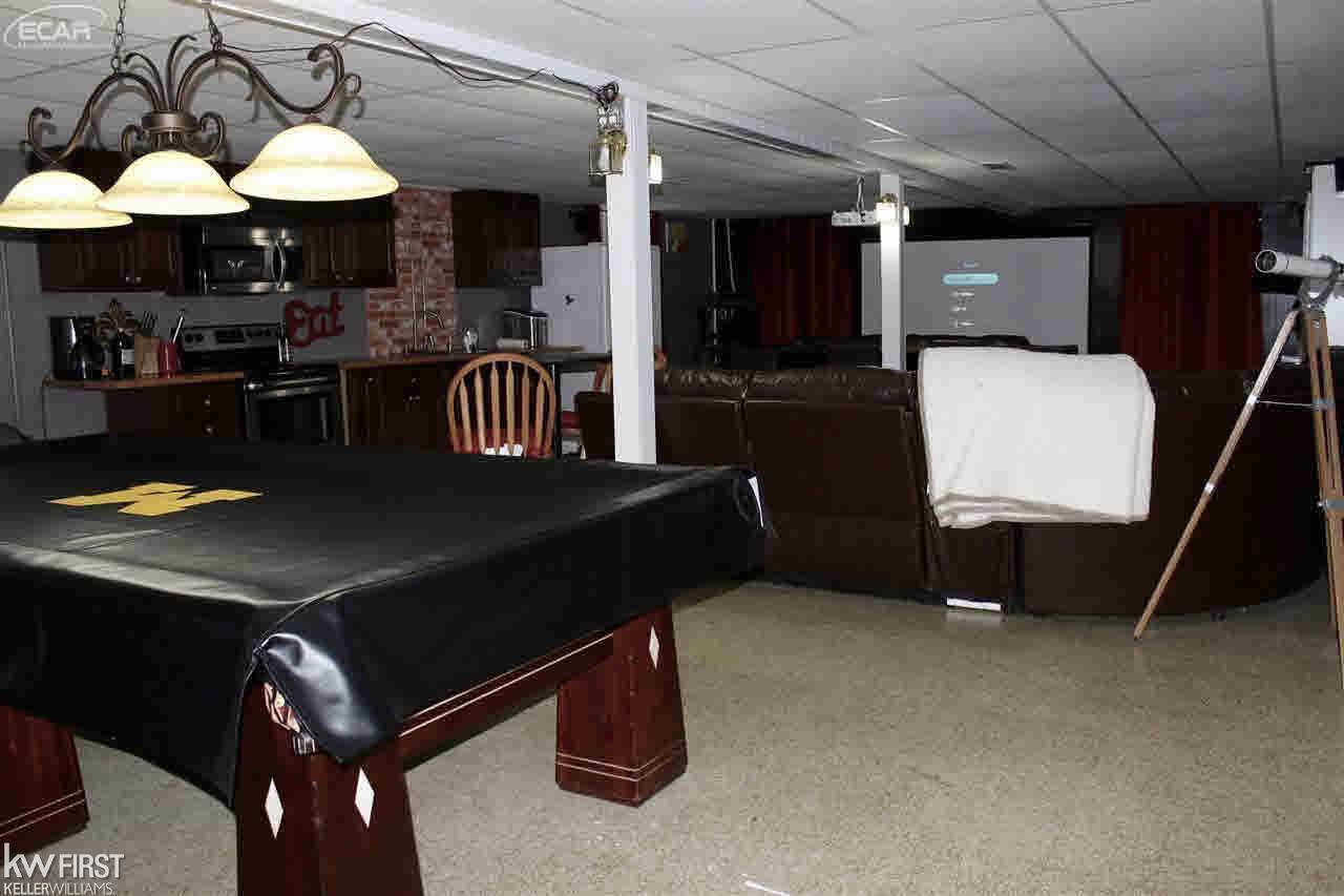 5422 Provincial Road Grand Blanc, MI 48439 - Photo 40 of 68 21410973-39.JPG