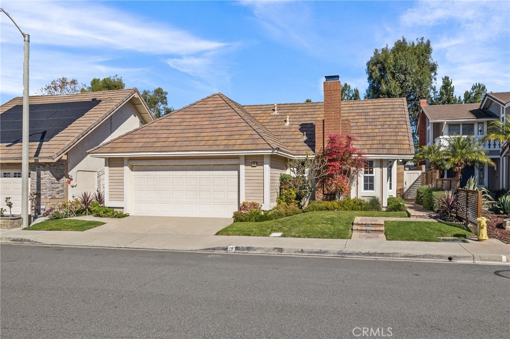 12 Cape Cod Irvine, CA 92620 - Photo 1 of 1 front view of house with a yard