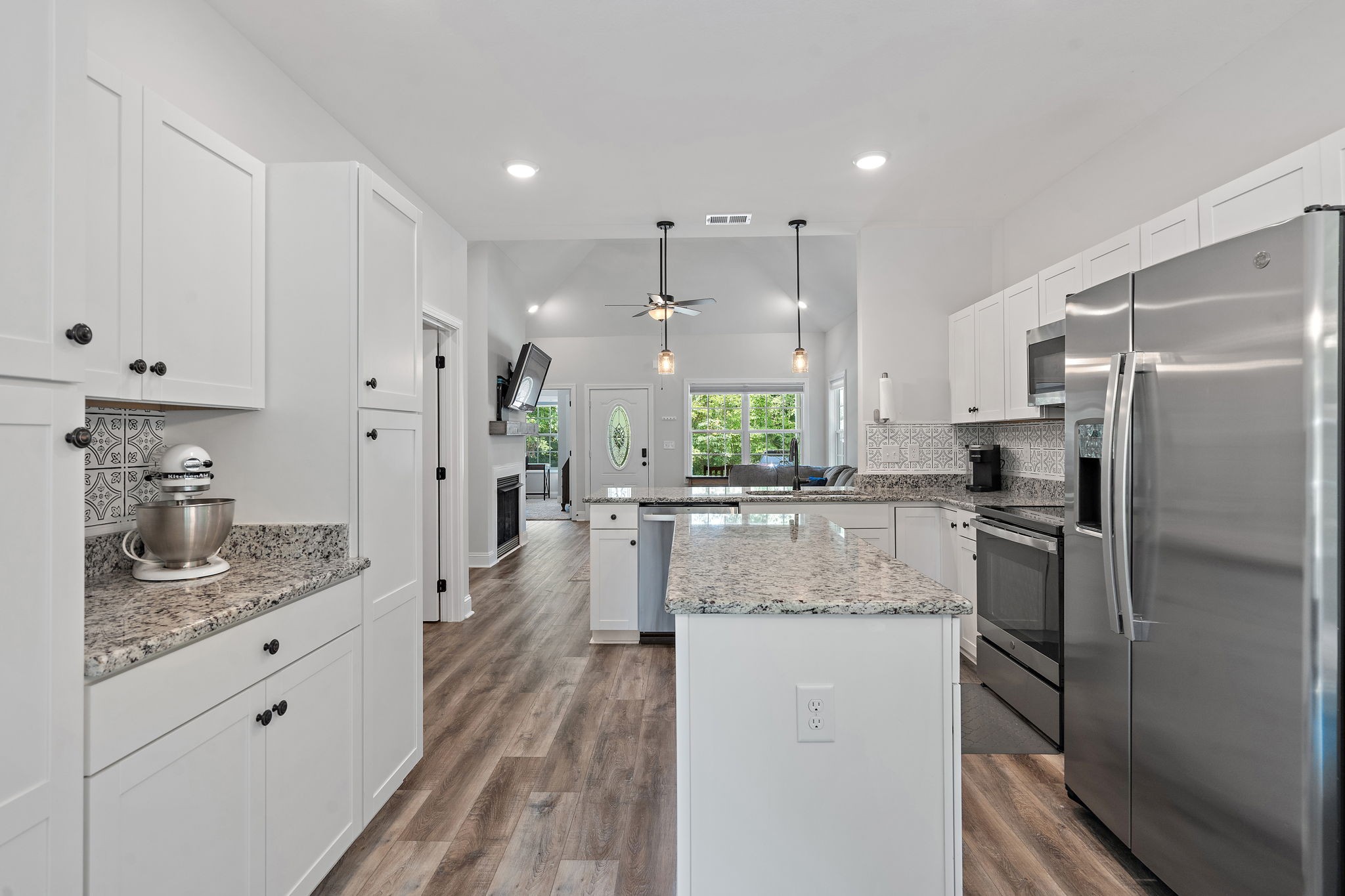 325 Rossview Road Clarksville, TN 37043 - Photo 13 of 32 Gallery Image 13