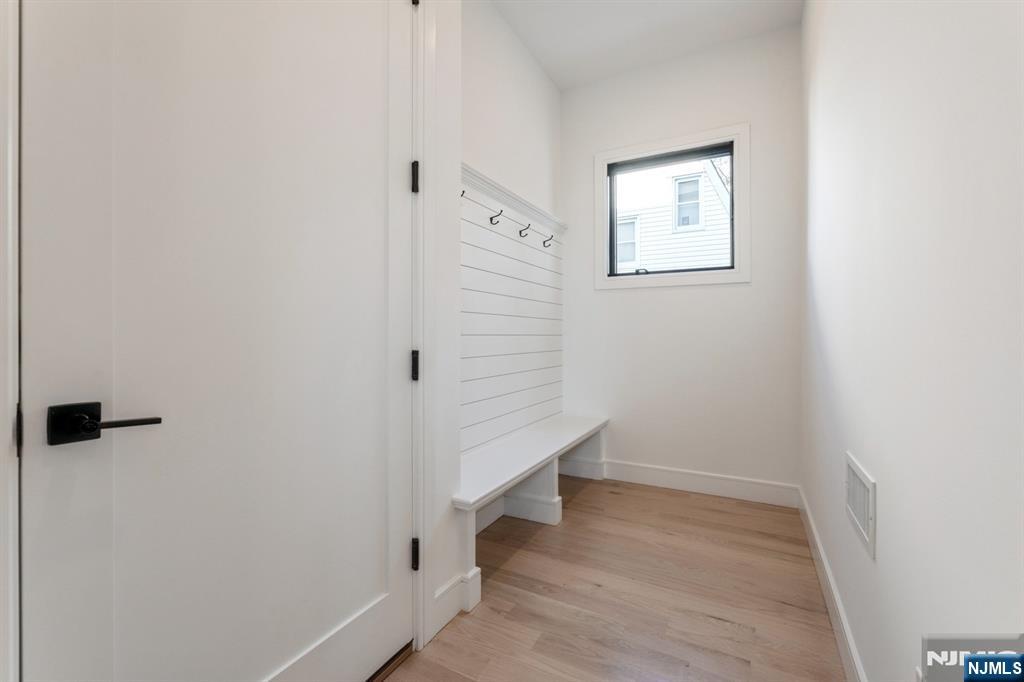 44 George Street Tenafly, NJ 07670 - Photo 14 of 34