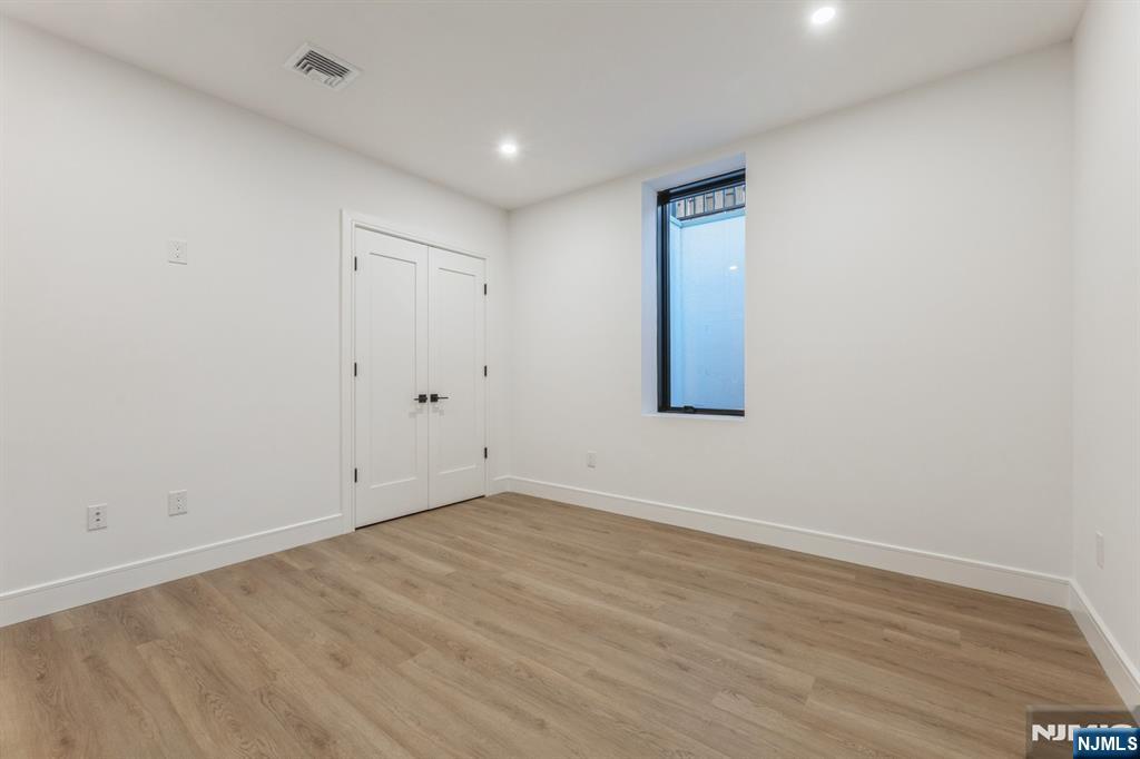 44 George Street Tenafly, NJ 07670 - Photo 31 of 34