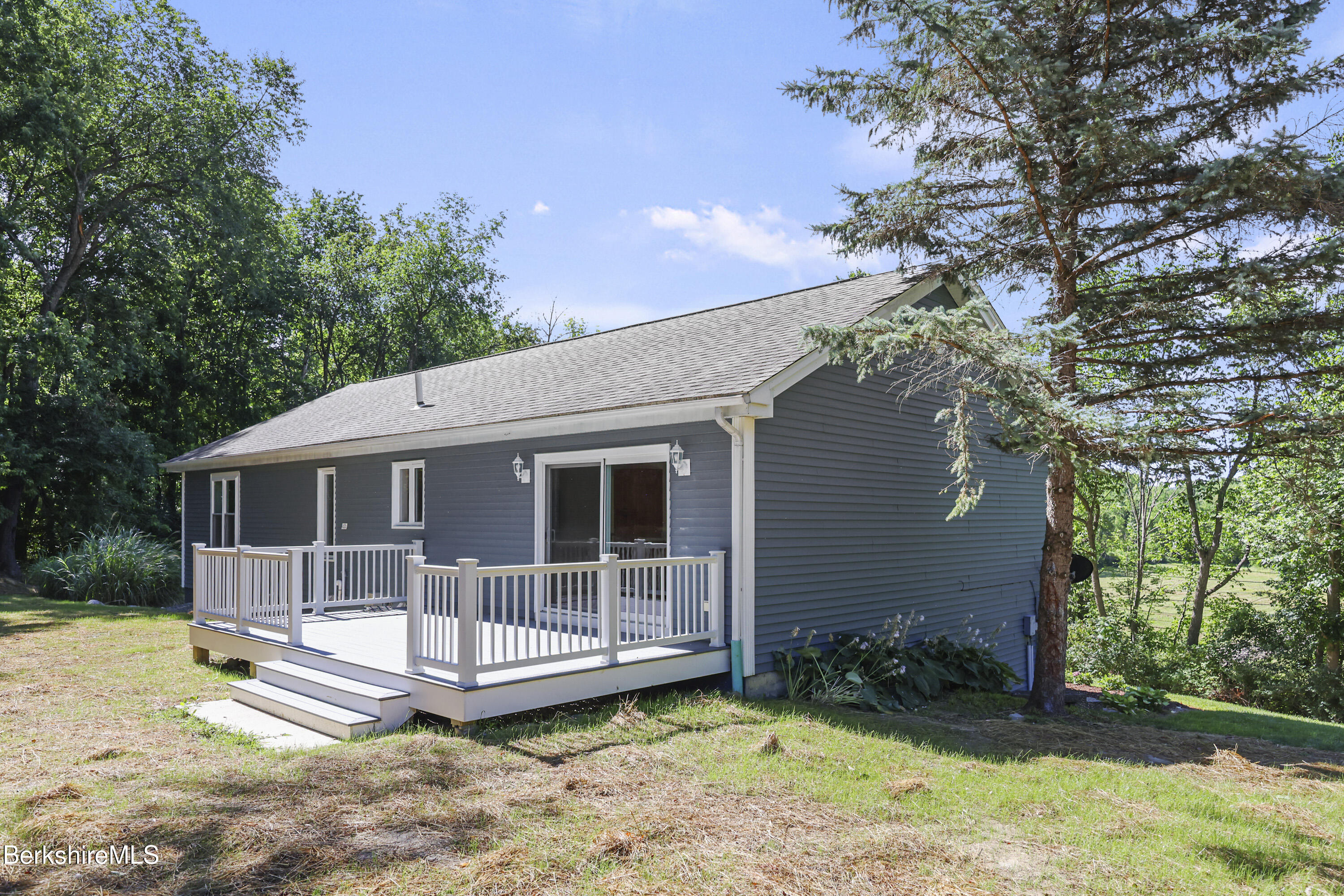 1000 Simonds Road Williamstown, MA 01267 - Photo 47 of 56 240 Exterior Back