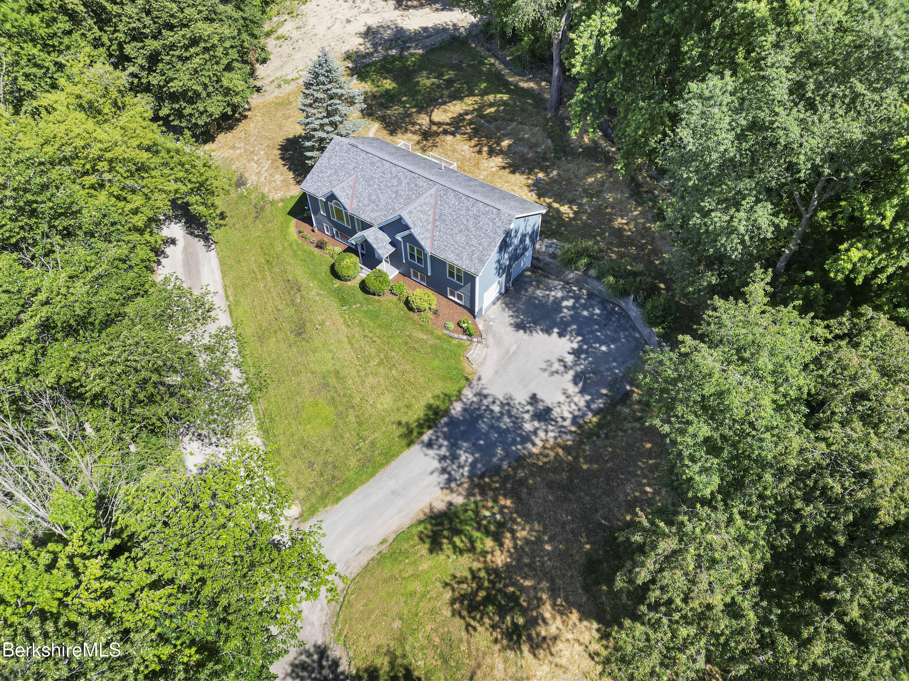 1000 Simonds Road Williamstown, MA 01267 - Photo 55 of 56 920 Aerial View