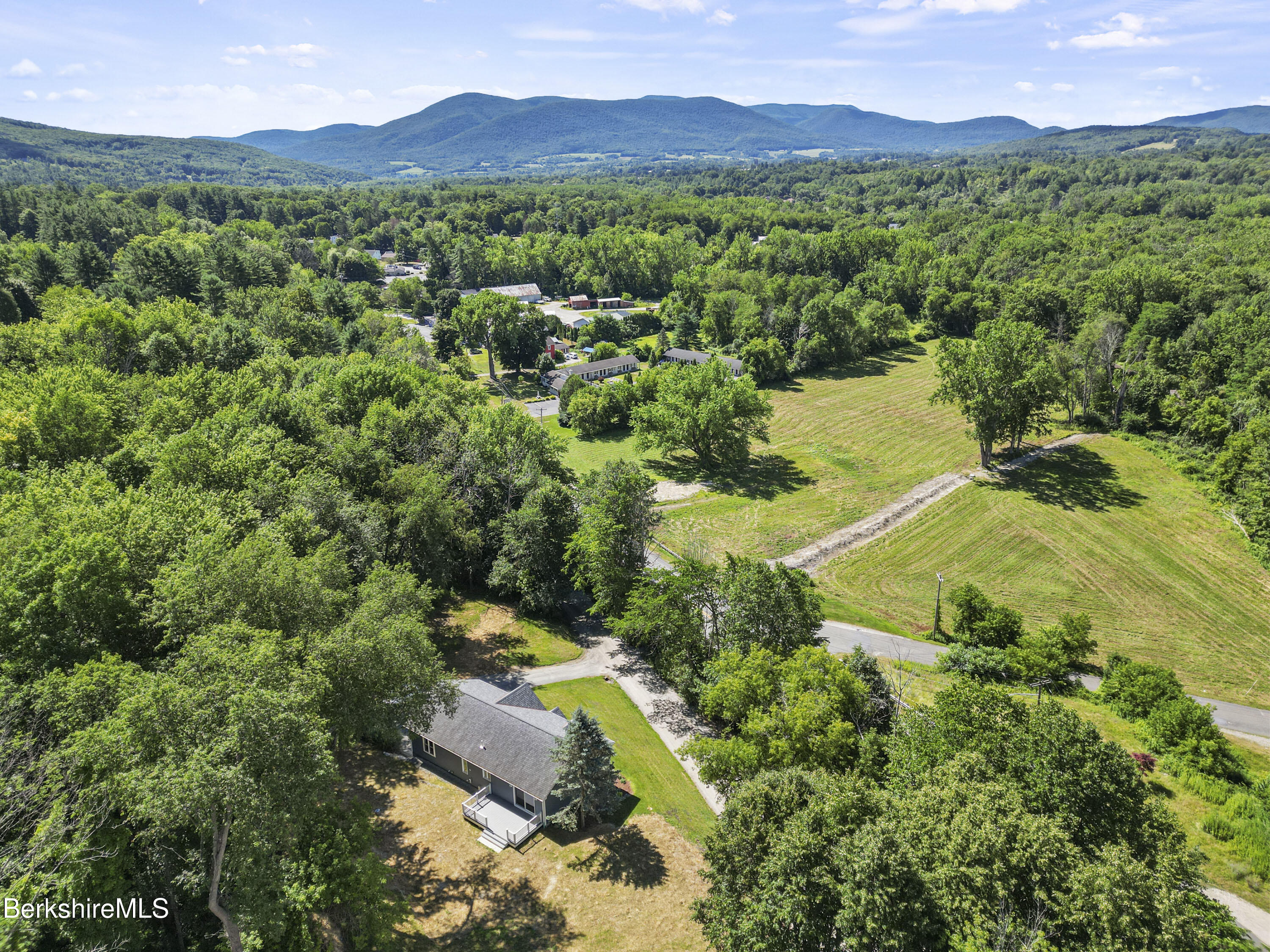 1000 Simonds Road Williamstown, MA 01267 - Photo 56 of 56 925 Aerial View