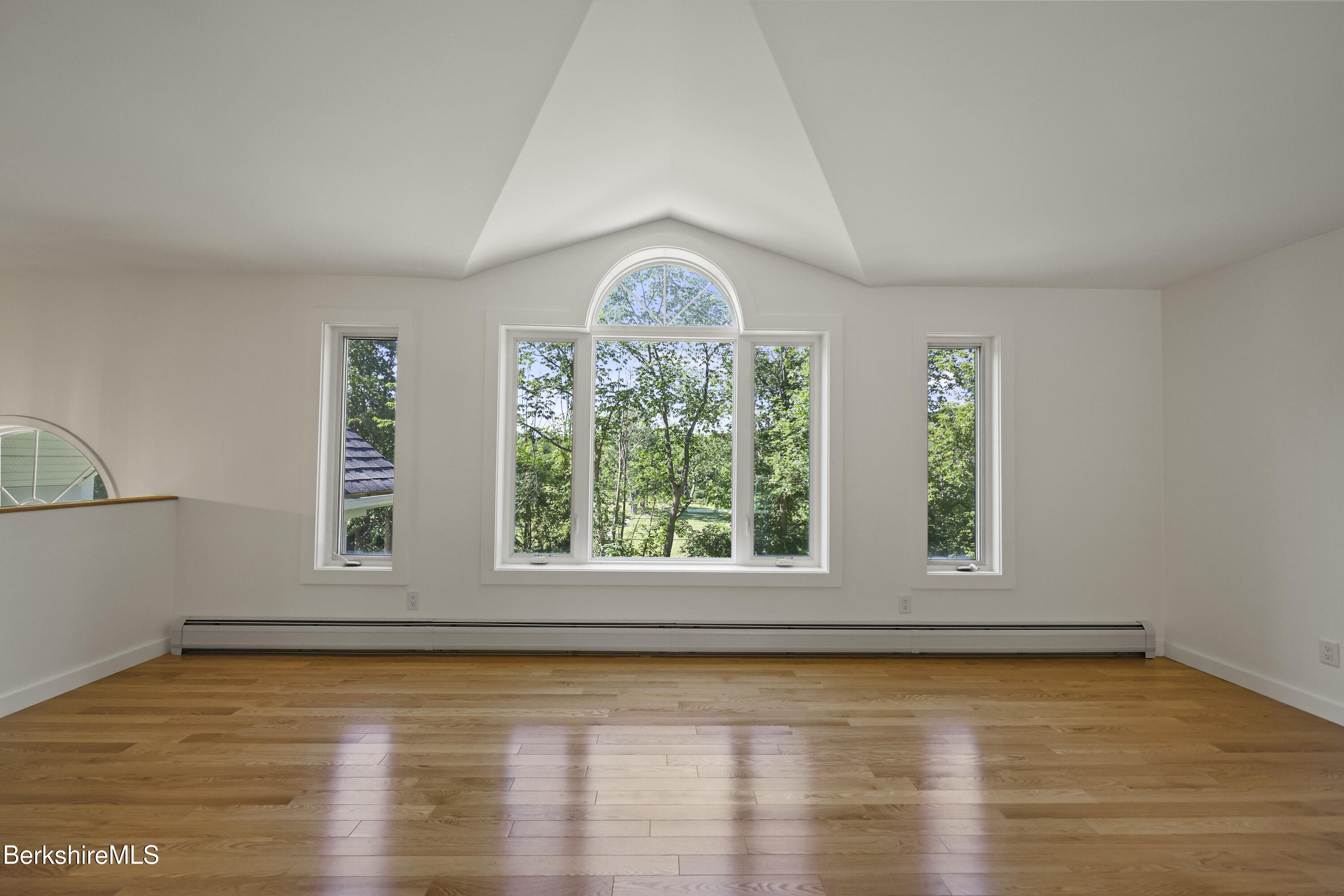 1000 Simonds Road Williamstown, MA 01267 - Photo 9 of 56 50 Living Room