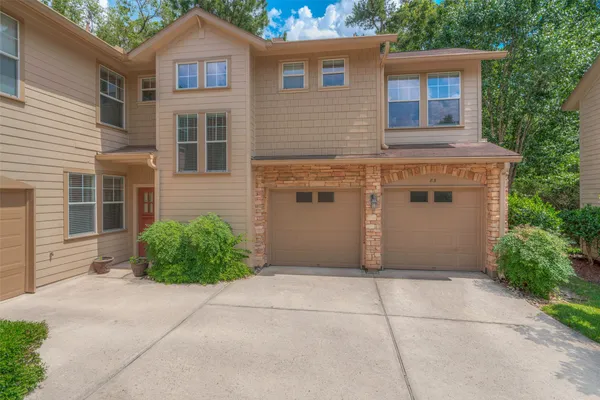 $2,095 | 83 Woodlily Place, The Woodlands, TX 77382
